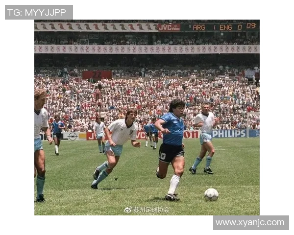 上帝之手的足球明星如何改变了世界足球的历史与未来